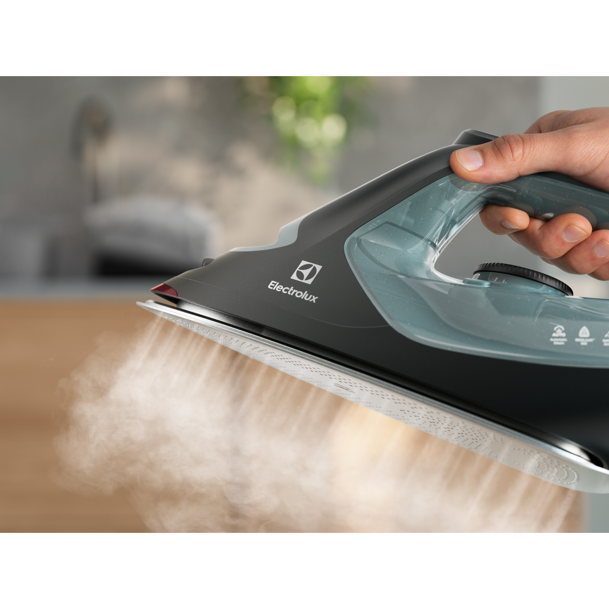 Electrolux - Dampstrykejern - E7SI2-6OG
