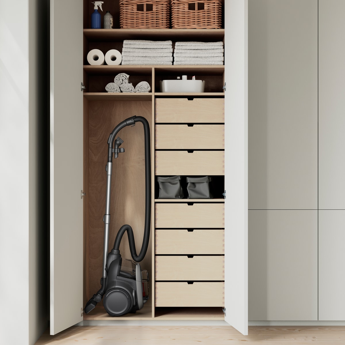 Electrolux - Bagless Vacuum Cleaner - EL61A4UG