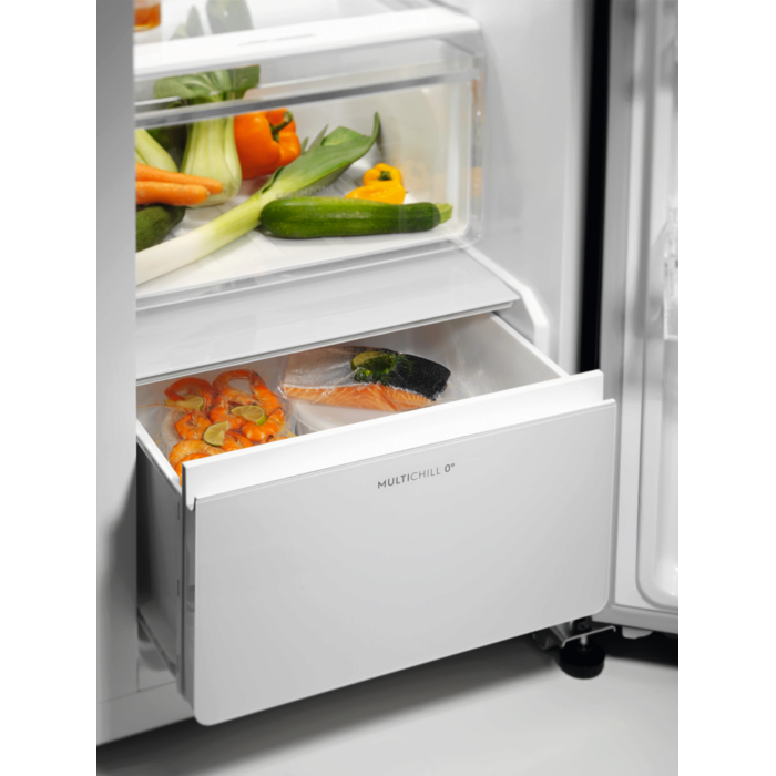 Electrolux - Frittstående kombiskap - EAI6HD57U0