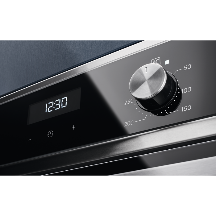 Electrolux - Innbyggingsovn - COB403X