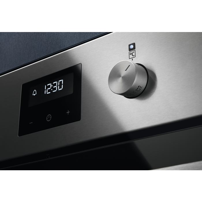 Electrolux - Innbyggingsovn - CKB400X