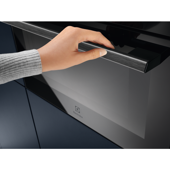 Electrolux - Kombiovn - OOM907NB
