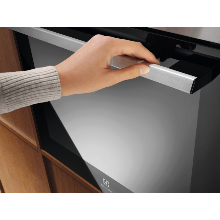 Electrolux - Innbyggingsovn - COB410X
