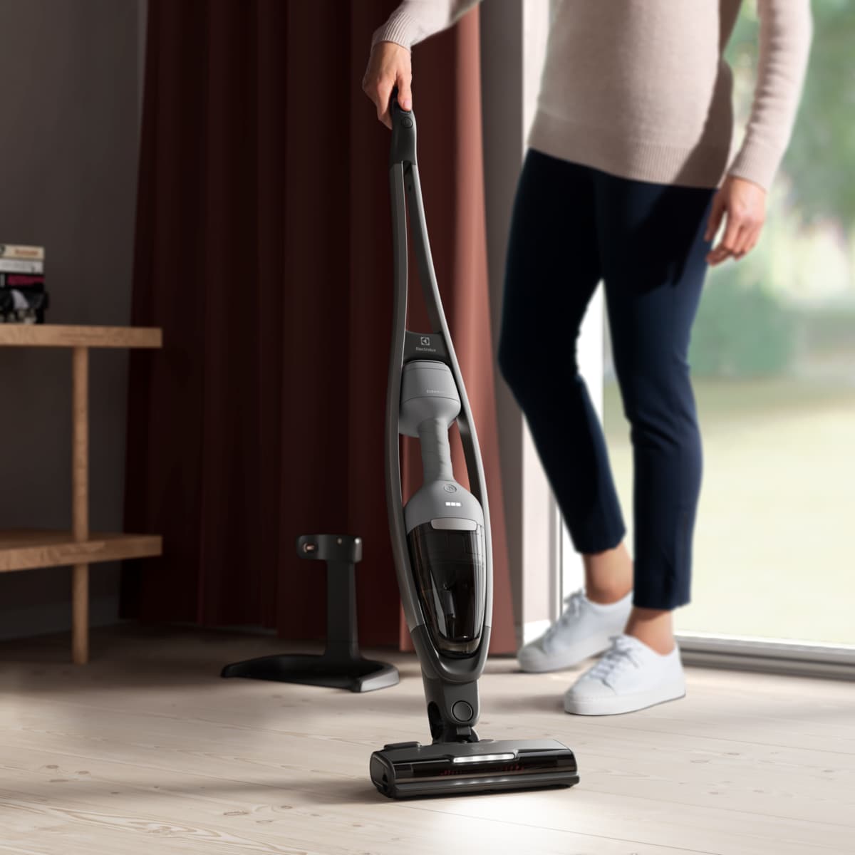 Electrolux - Oppladbar støvsuger - ES62CB25UG