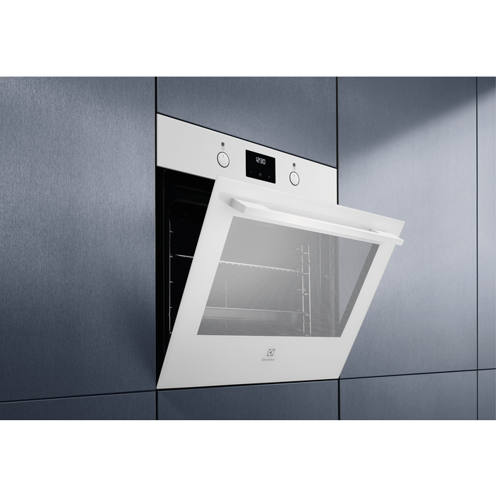 Electrolux - Innbyggingsovn - CKB400W