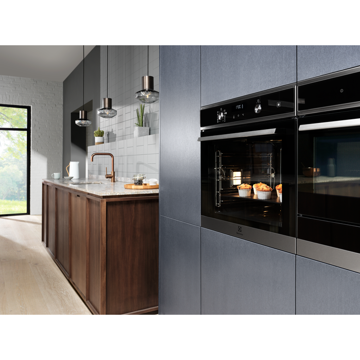 Electrolux - Pyrolyseovn - COP827V