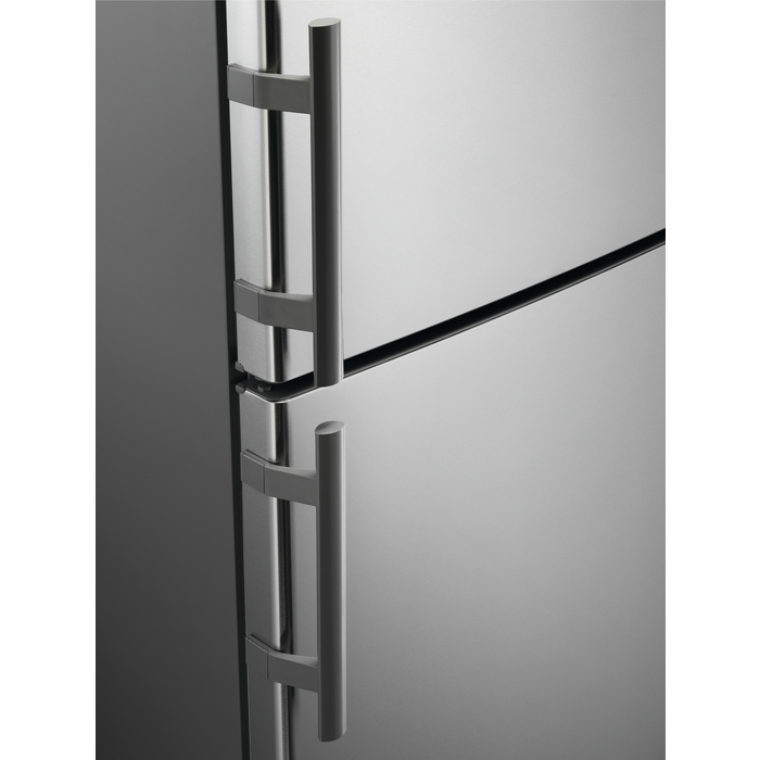 Electrolux - Frittstående kombiskap - KNT3LE34X2