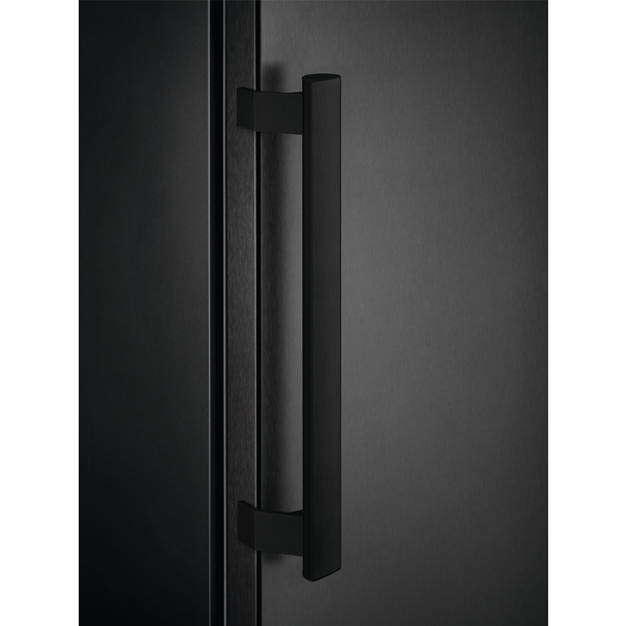 Electrolux - Frittstående frysere - LUT7ME28B2