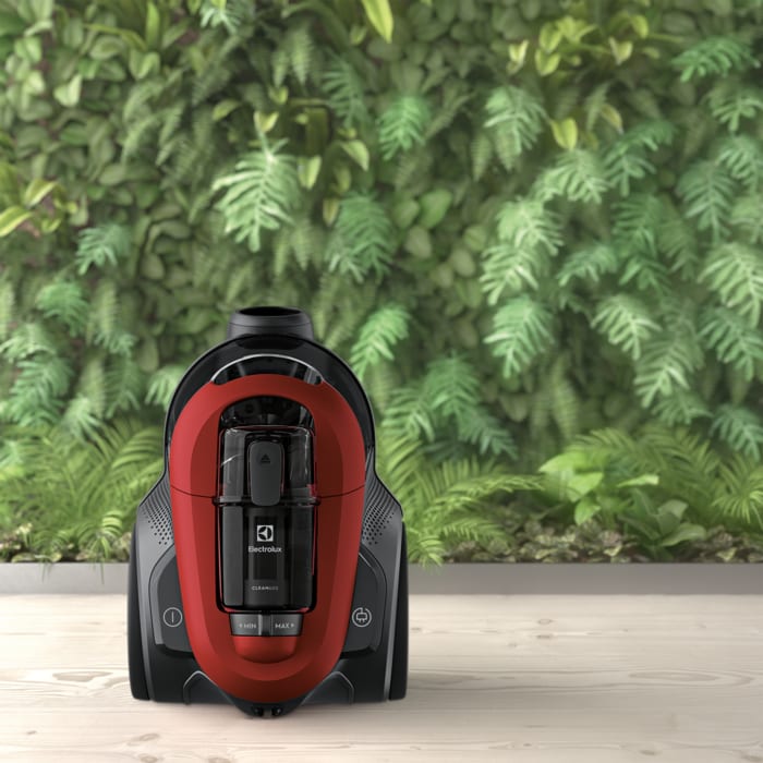 Electrolux - Bagless Vacuum Cleaner - EL61C2CR