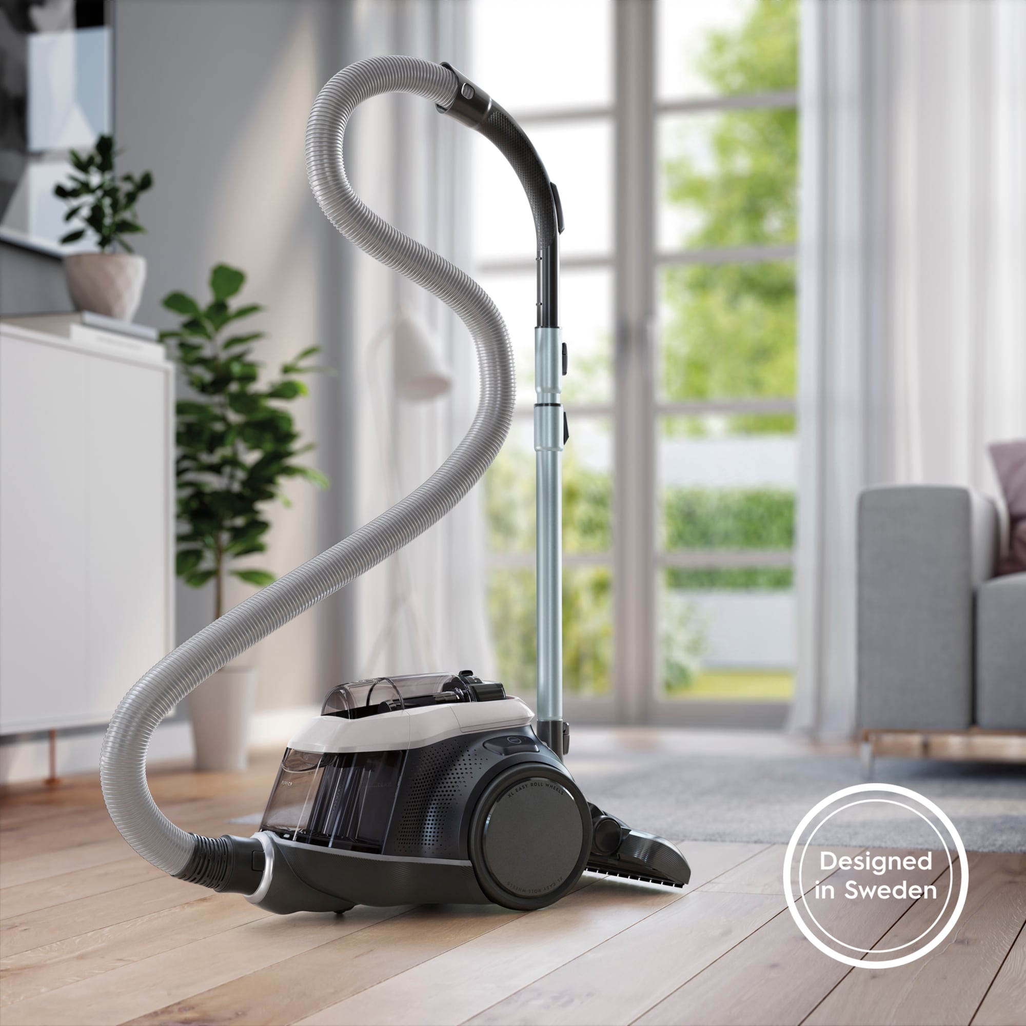 Electrolux - Bagless Vacuum Cleaner - PC91-4MG