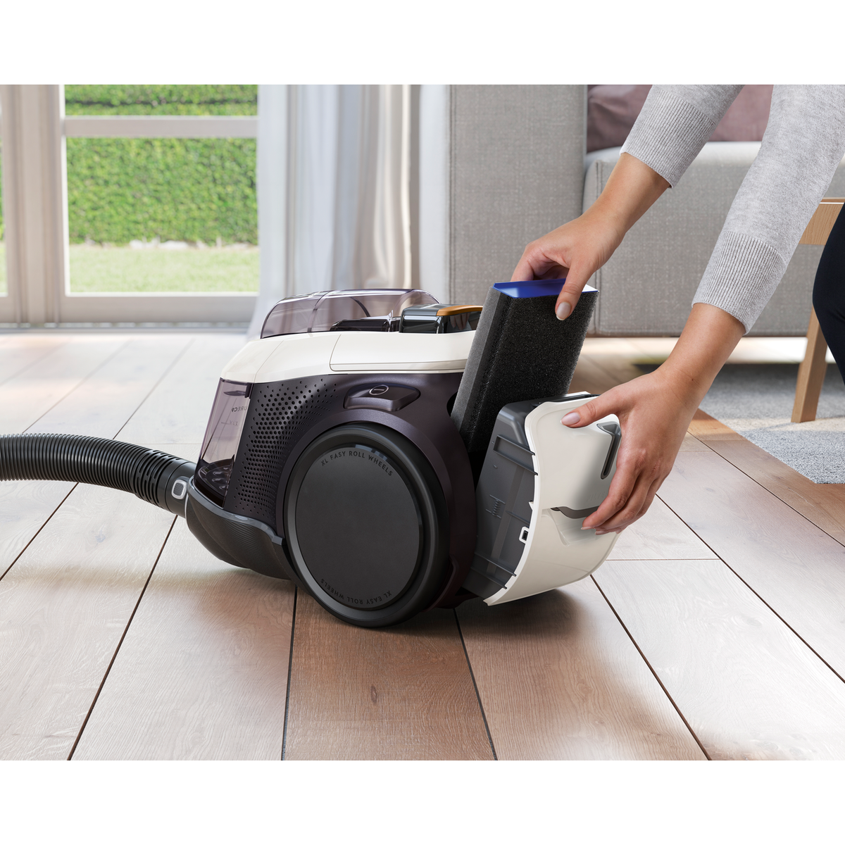 Electrolux - Bagless Vacuum Cleaner - PC91-ALRG