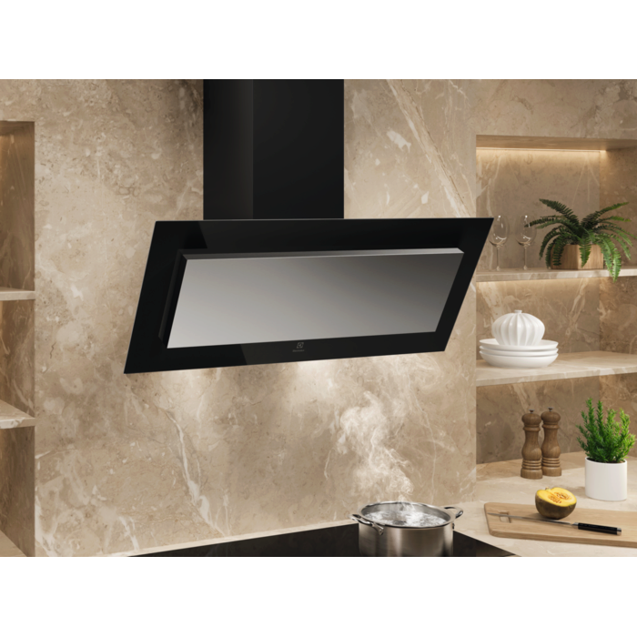 Electrolux - Svart kjøkkenventilator - LFV319K