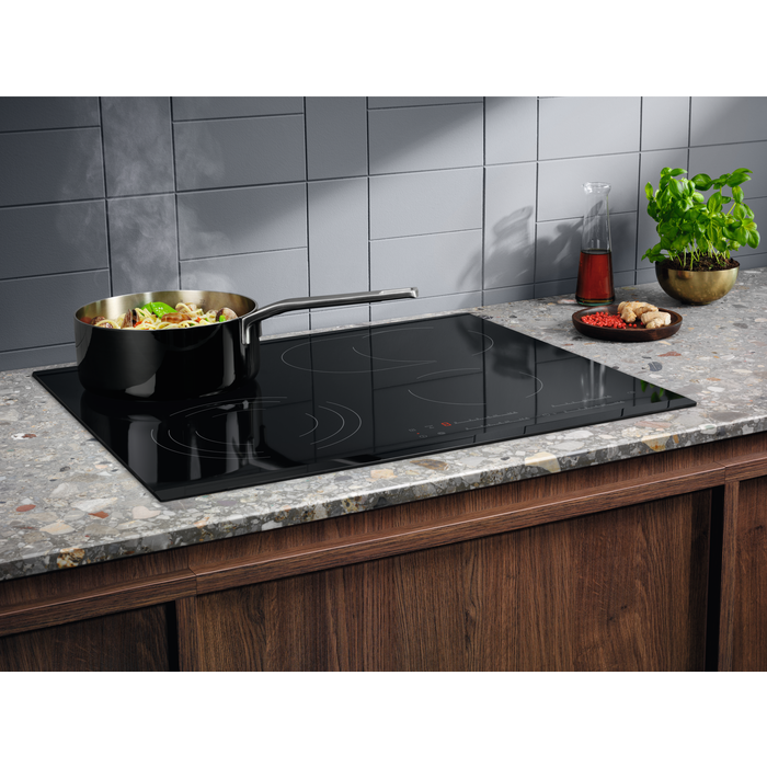 Electrolux - Keramisk topp - HOC650F