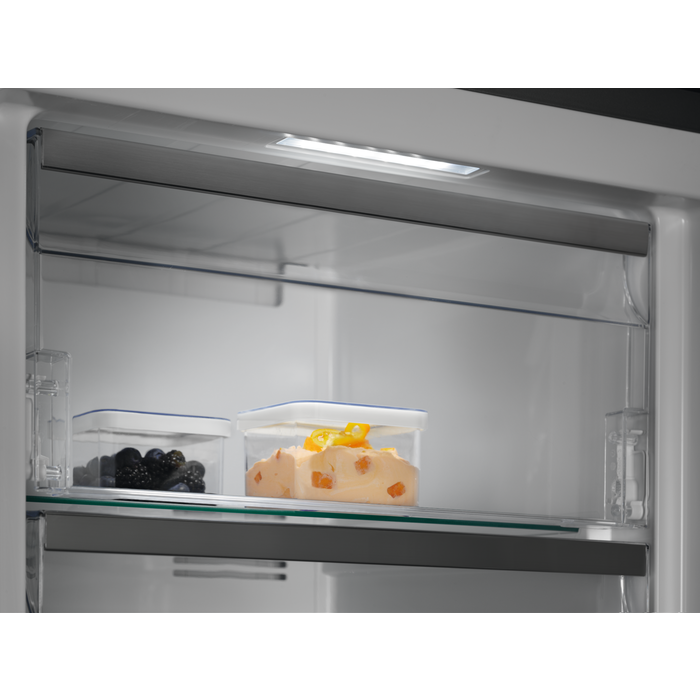 Electrolux - Frittstående frysere - LUT7ME28X2
