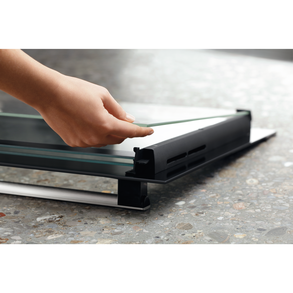 Electrolux - Innbyggingsovn - CKB301W