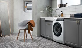 Vaskerom med kombinert vaskemaskin og tørketrommel