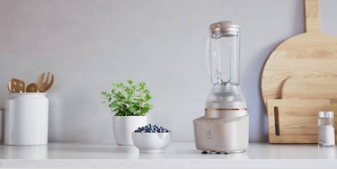 Compact Explorer 7 blender I fargen soft sand