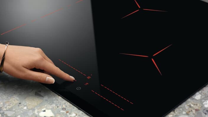 Platetopp med ActiveTouch-funksjon