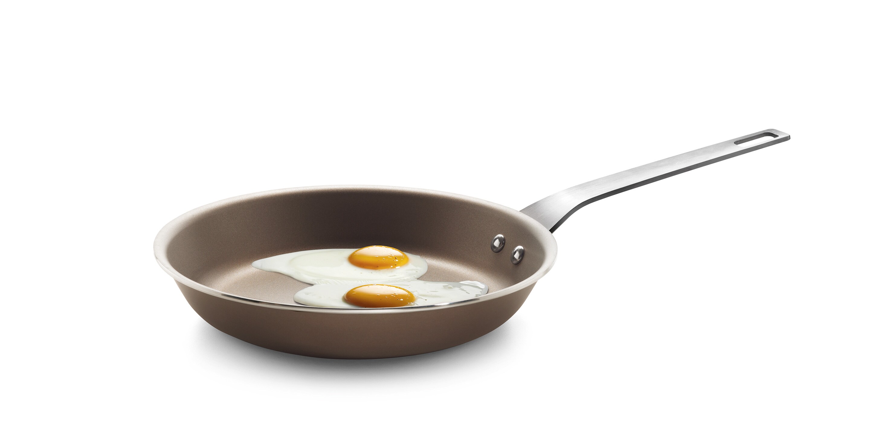 Egg som stekes i stekepanne med slippbelegg