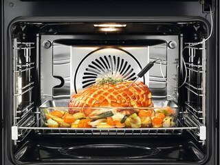 steketermometer skjerm for maten, og en dampovn fra Electrolux