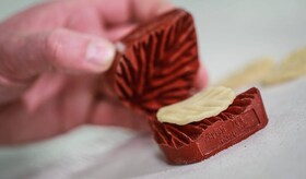 Lager løv av smørdeig til eplepaien