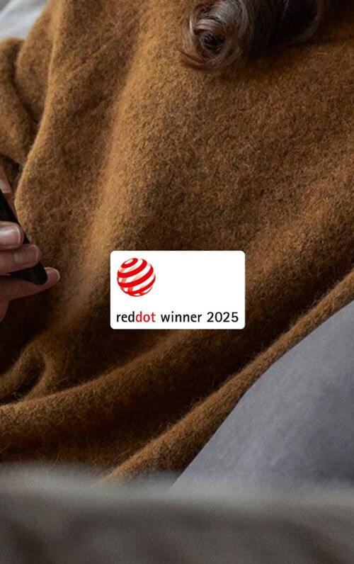 Oppdag appen vår på Google Play Store eller Apple App Store