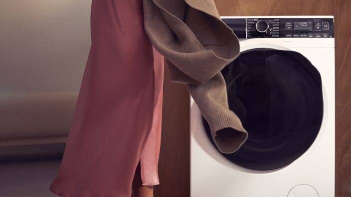 En ulltrøye som skal inn i tørktrommel